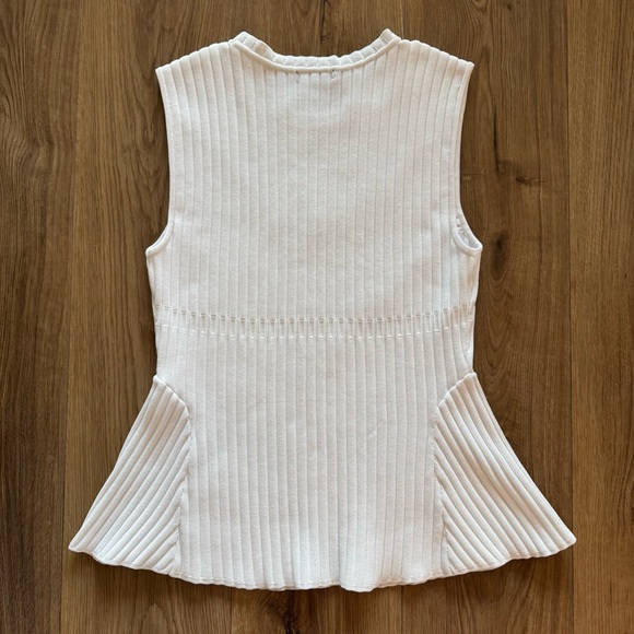 Halogen Top - Picture 2 of 3